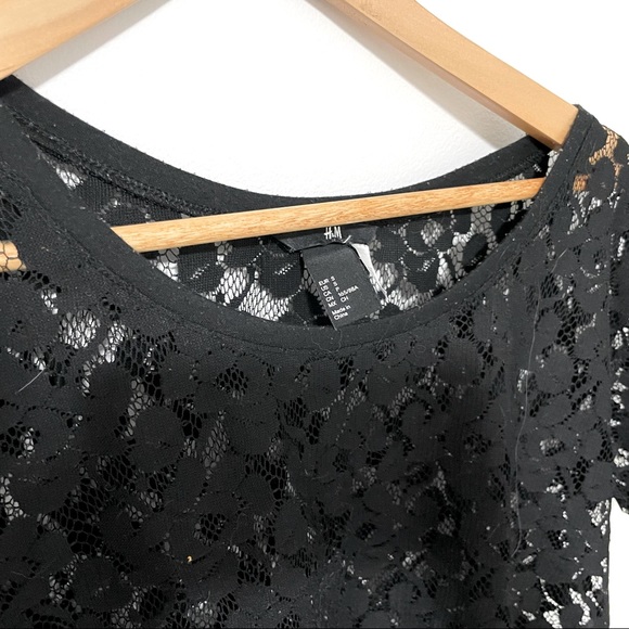 H&M Black Lace Crop Style Shirt - Picture 2 of 3